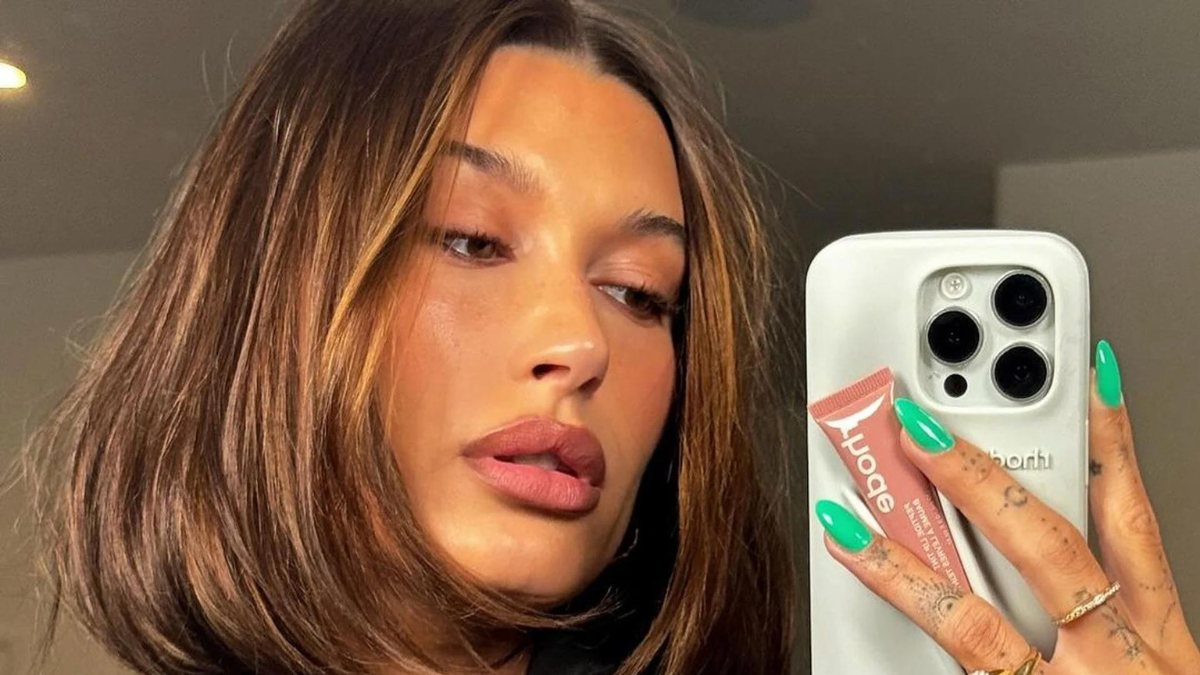 Hailey Bieber