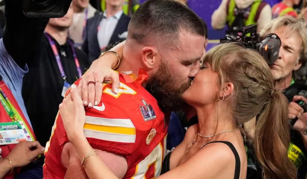 Travis Kelce And Taylor Swift