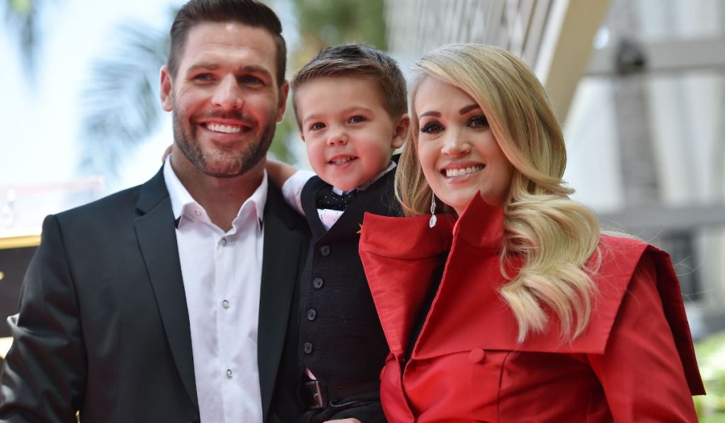 Carrie Underwood- Mike Fisher- Son