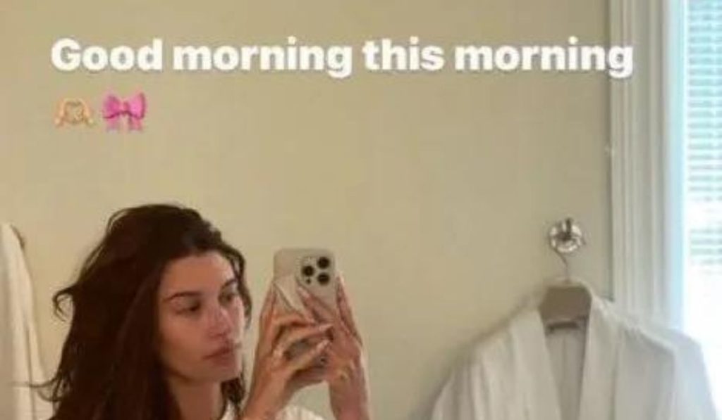 Hailey Bieber