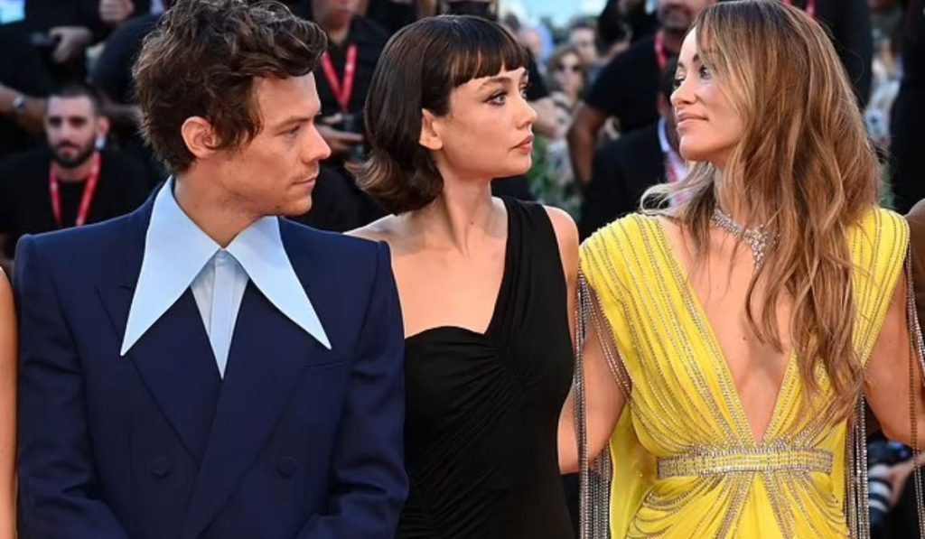 Harry Styles- Taylor Russell- Olivia Wilde