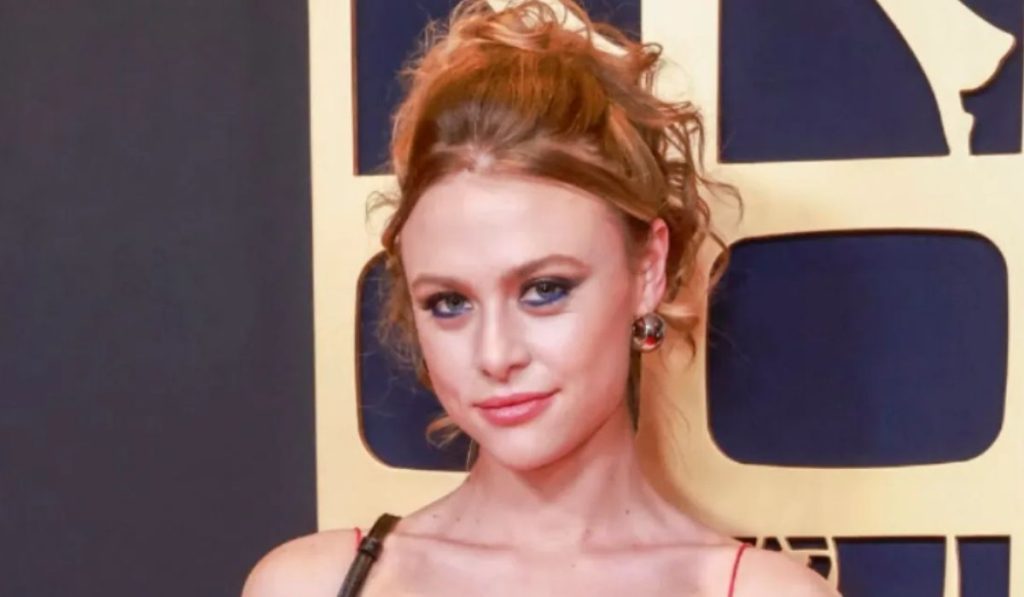 Hayley-Erin-The-Young-and-the-Restless-