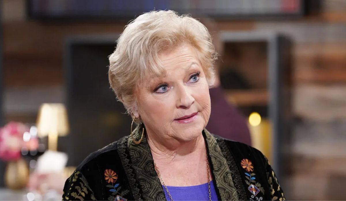 Traci-The-Young-and-the-Restless-spoilers