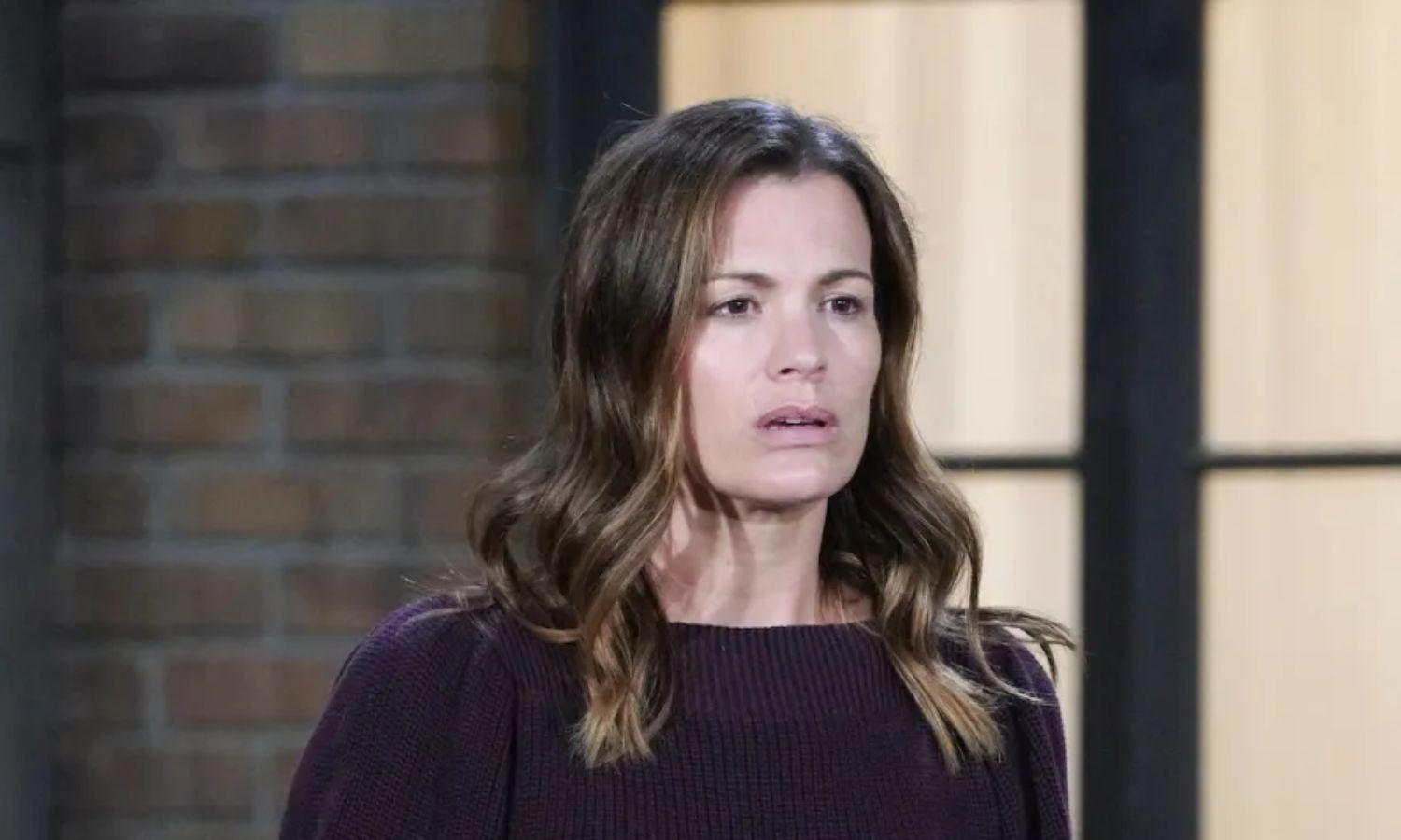 The Young and the Restless Spoilers - Chelsea panics
