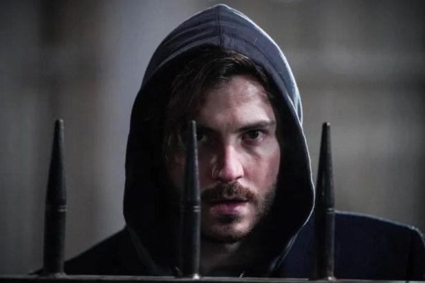 EastEnders Spoilers - Gray - 26th July