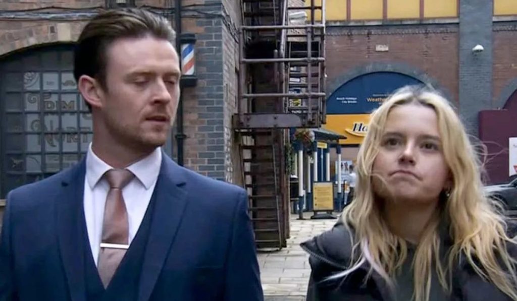 coronation-street-spoilers-joel-betsy
