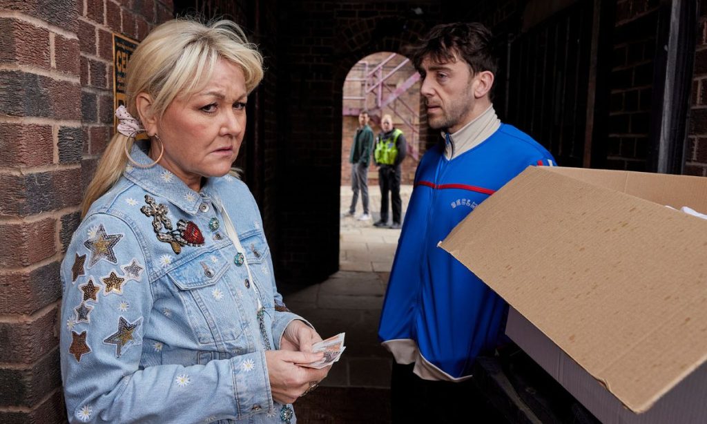 Coronation Street - Kit - Beth