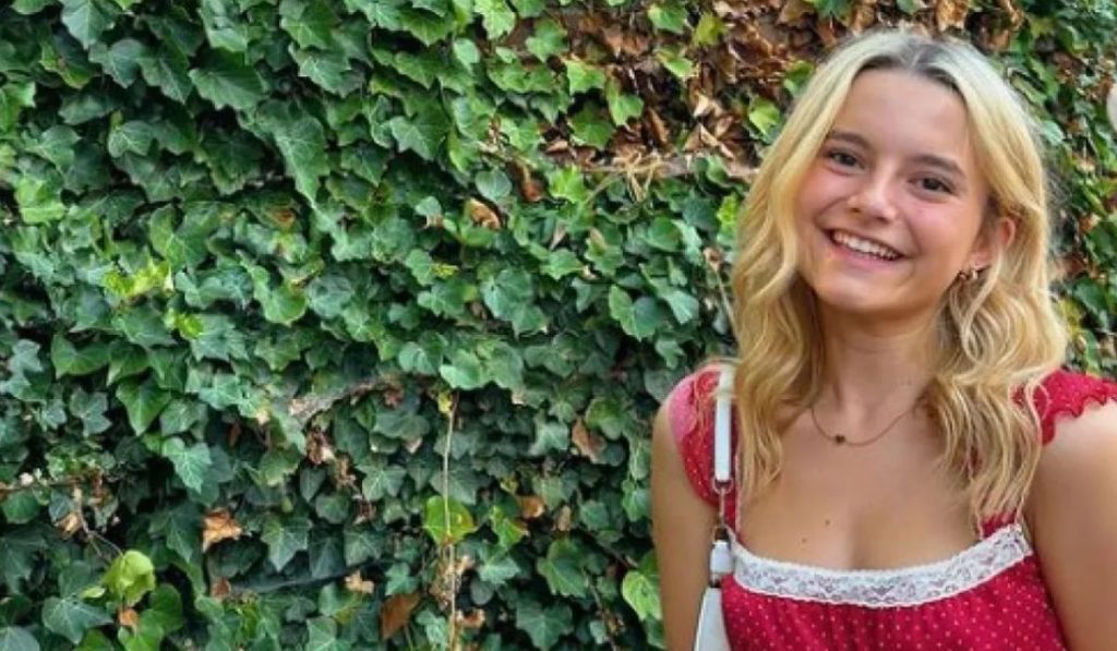 coronation-street-sydney-betsy