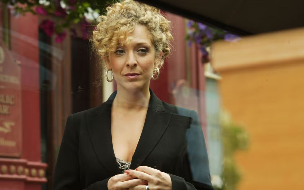 EastEnders Spoilers - Chrissie - 4th Sept