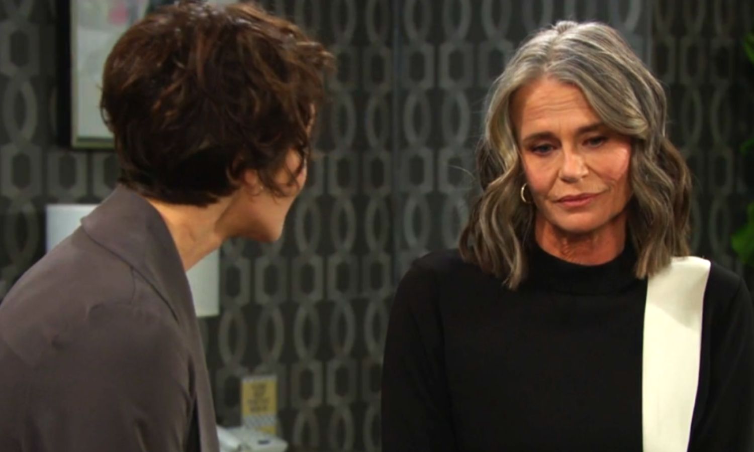 Days Of Our Lives Spoilers - Fiona & Sarah