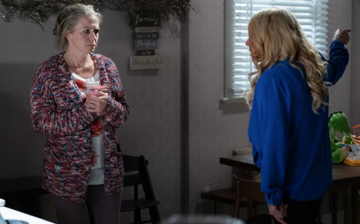 EastEnders Spoilers - Linda & Sharon - 30th Nov