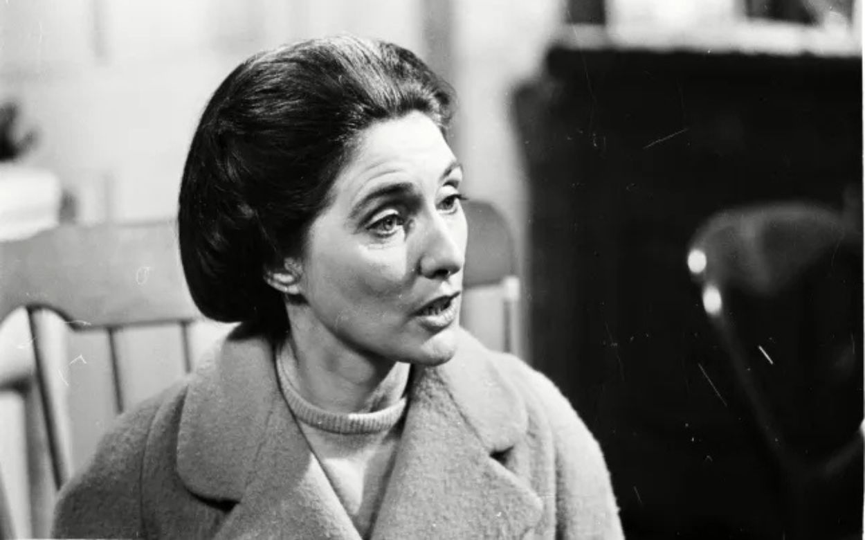 EastEnders - Mrs Parsons - 25th Np