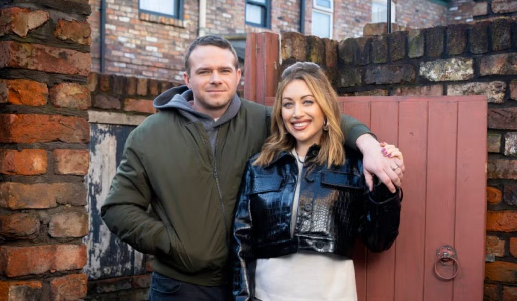mick-and-lou-exit-coronation-street
