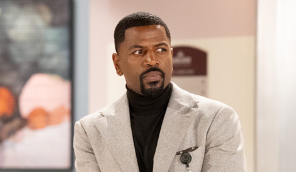 Beyond The Gates: Maurice shuts down the buzz