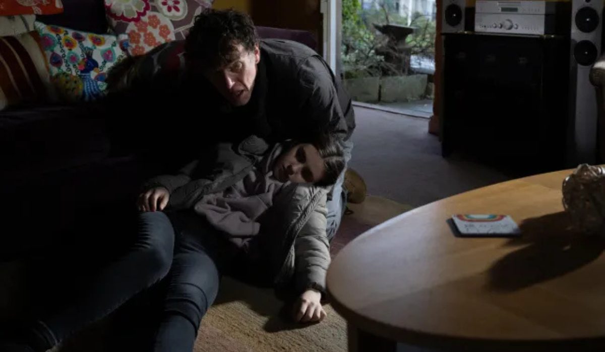 Emmerdale: Marlon finds April lying unconscious