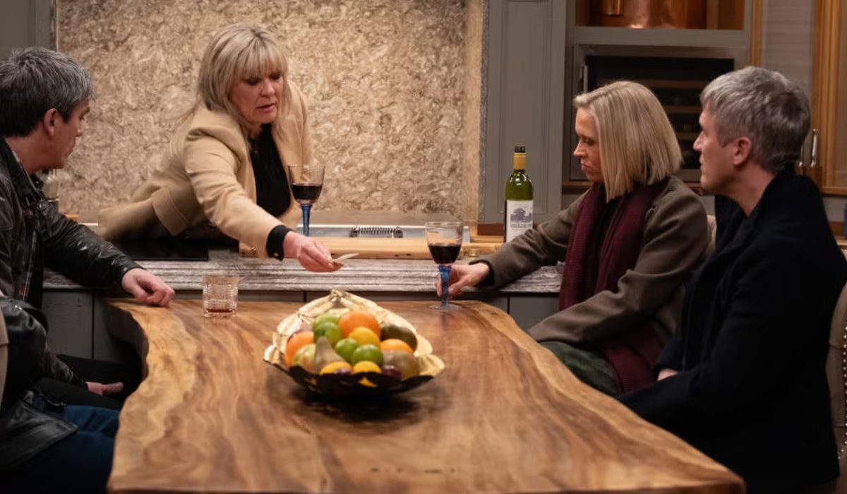 Emmerdale: Cain and Kim join forces