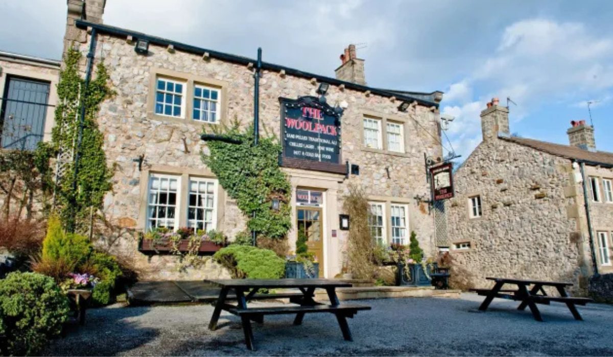 Emmerdale: The team pays a tribute