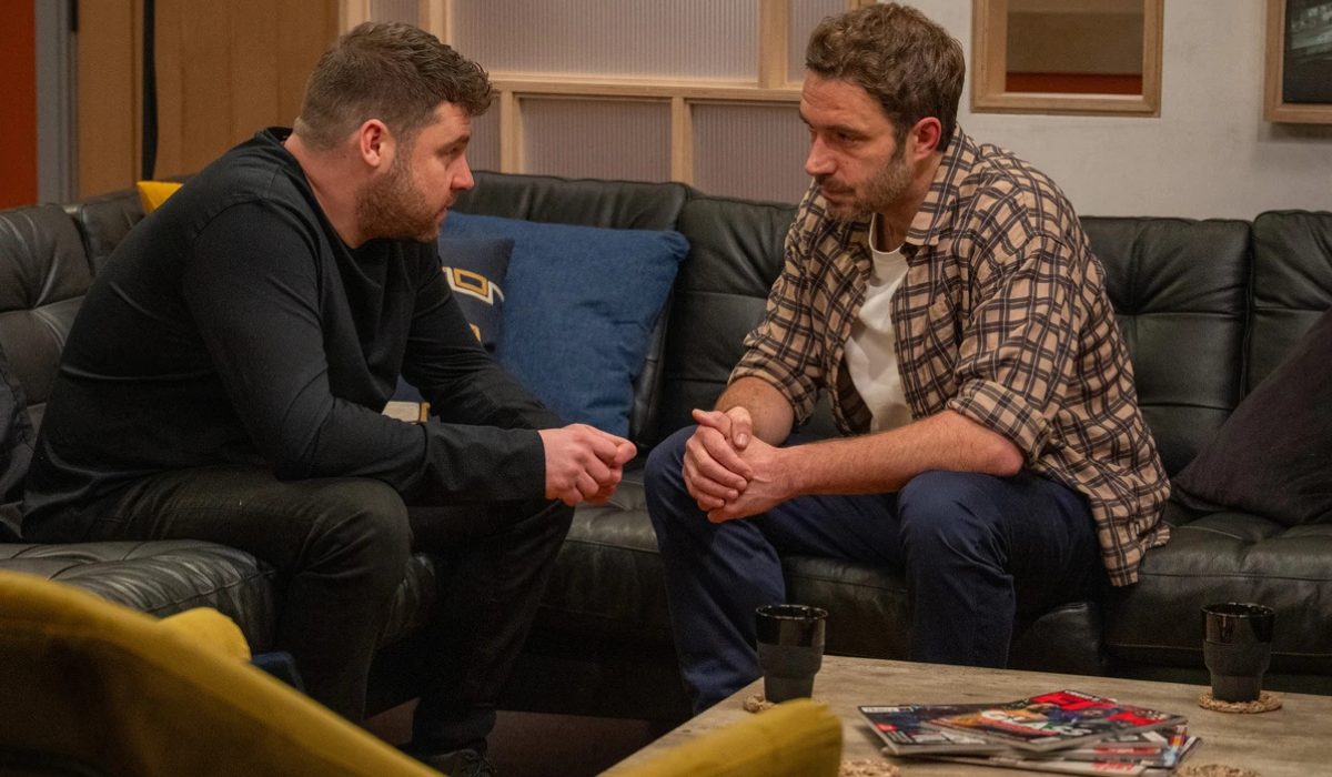 Emmerdale: John talks to Aaron