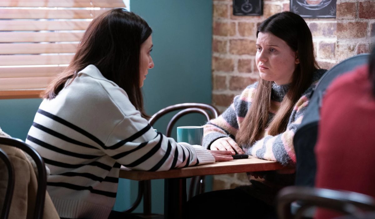 EastEnders: Bex catches up with Lily