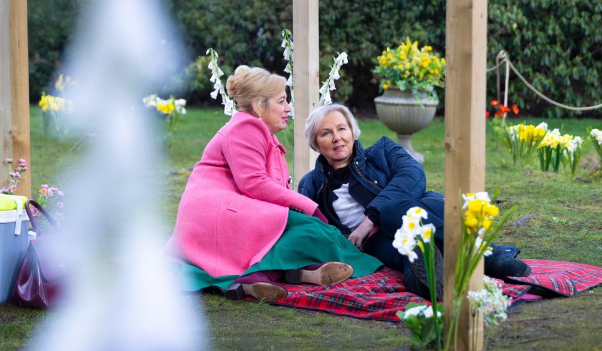 julie-dies-coronation-street
