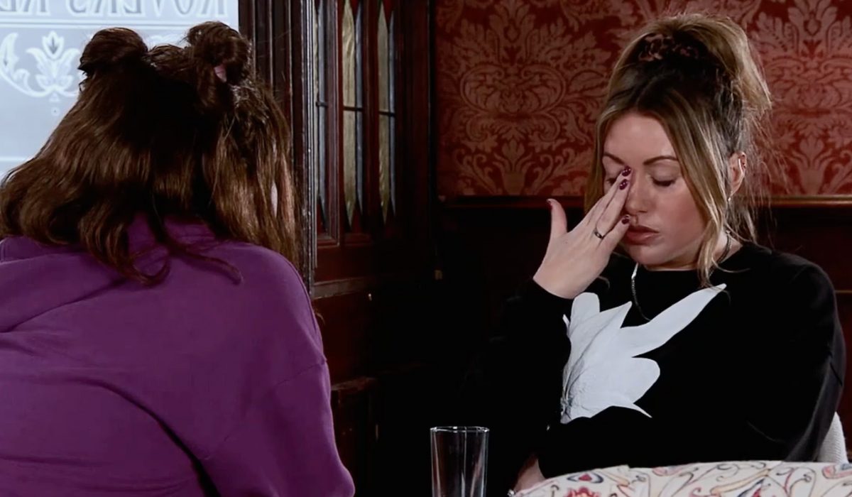 fare-lou-breakdown-coronation-street