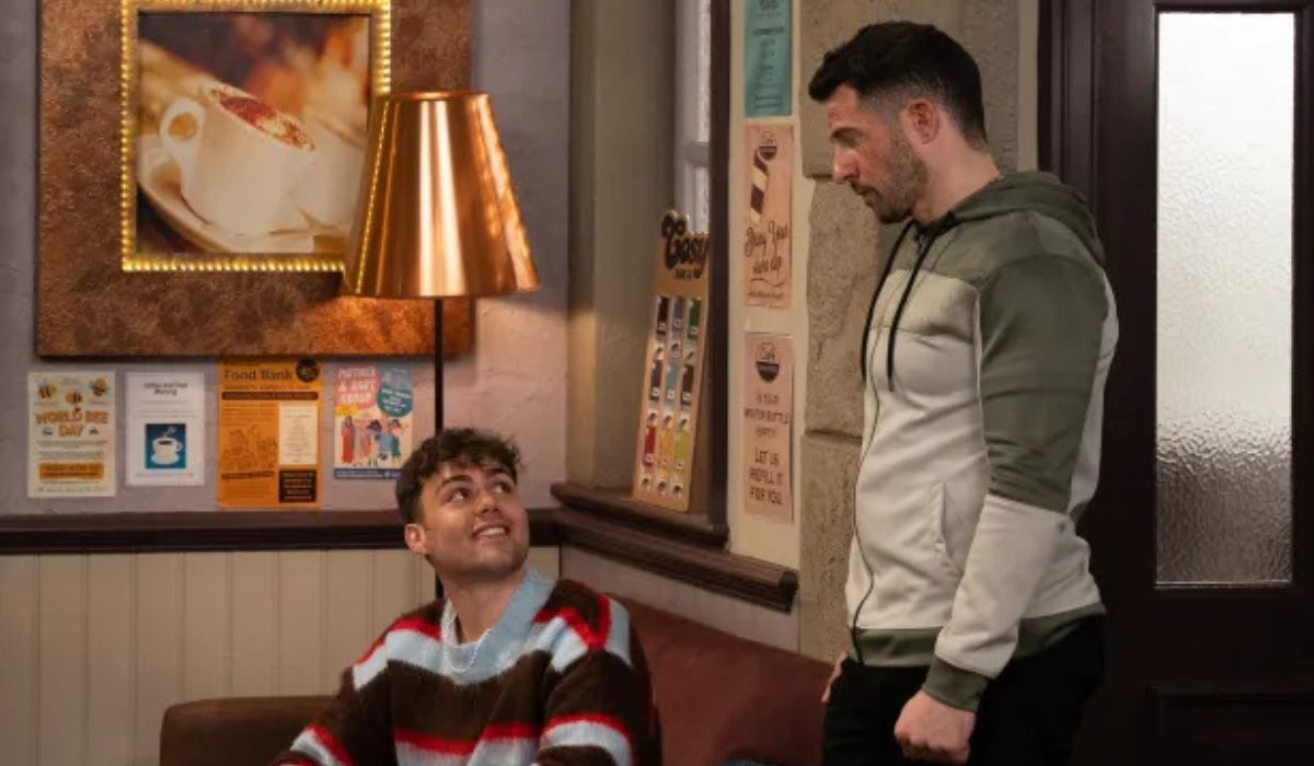 Emmerdale: Lewis and Ross meet again