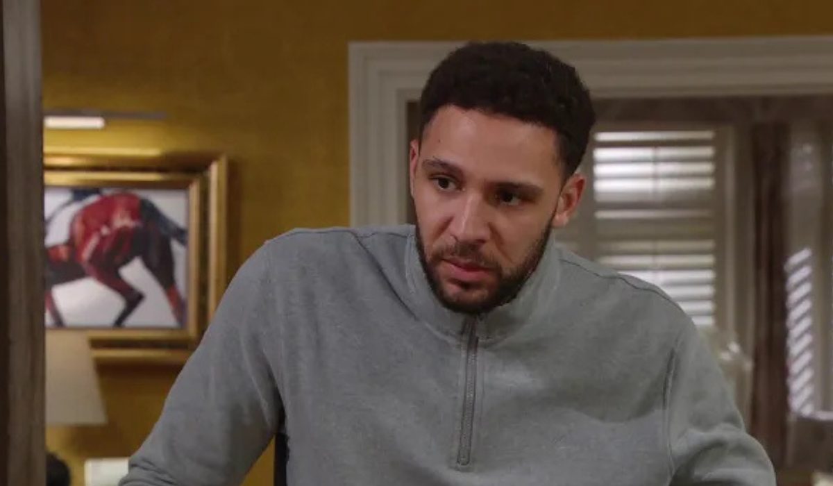 Emmerdale: Billy is upset
