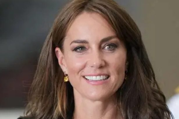 Royal News: Kate beats William