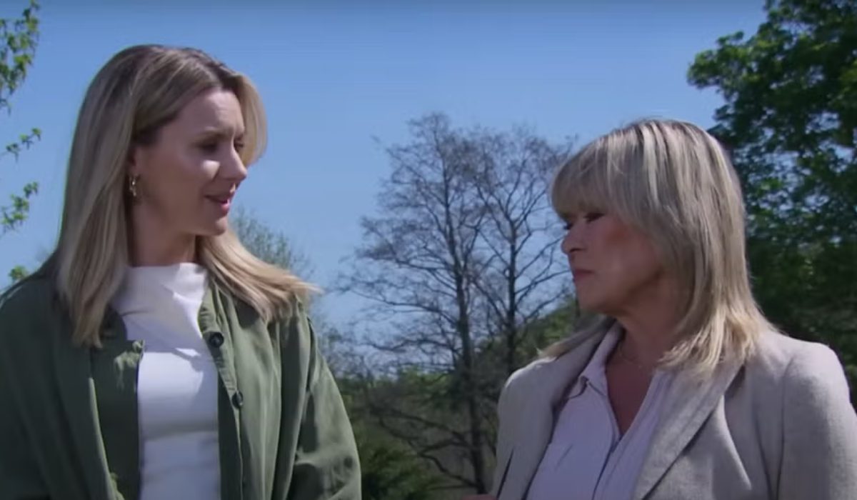 Emmerdale: Dawn and Kim visit to Will's grave