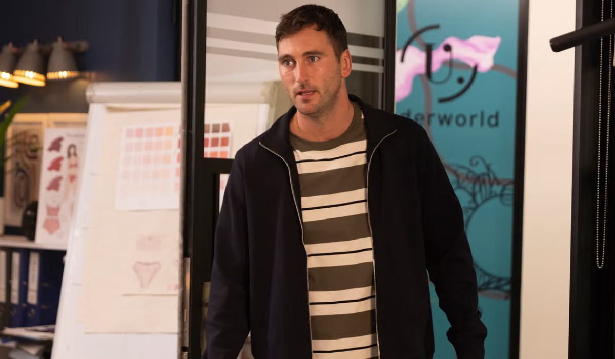 kit-coronation Streer