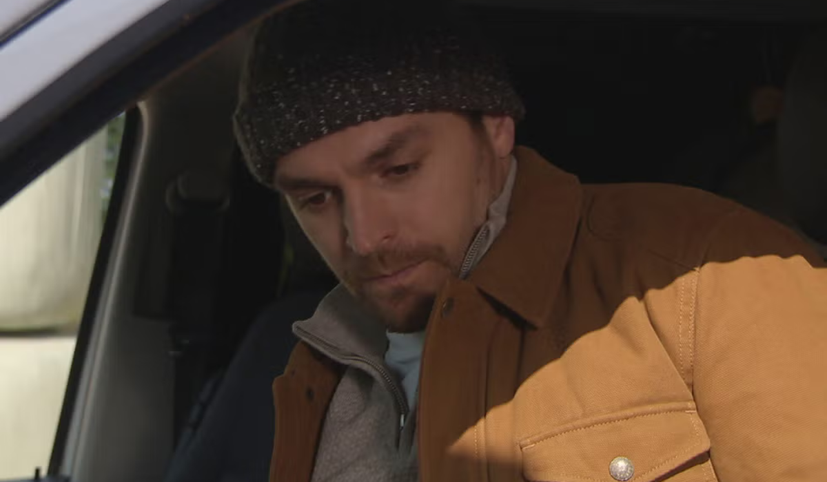 Emmerdale: Mack learns a secret