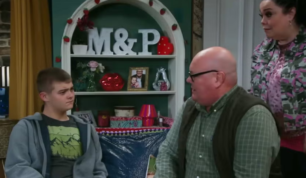 Emmerdale: Paddy tells him to leave