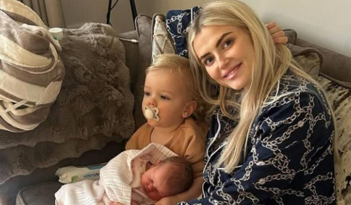 coronation-street-ucy-bethany-children