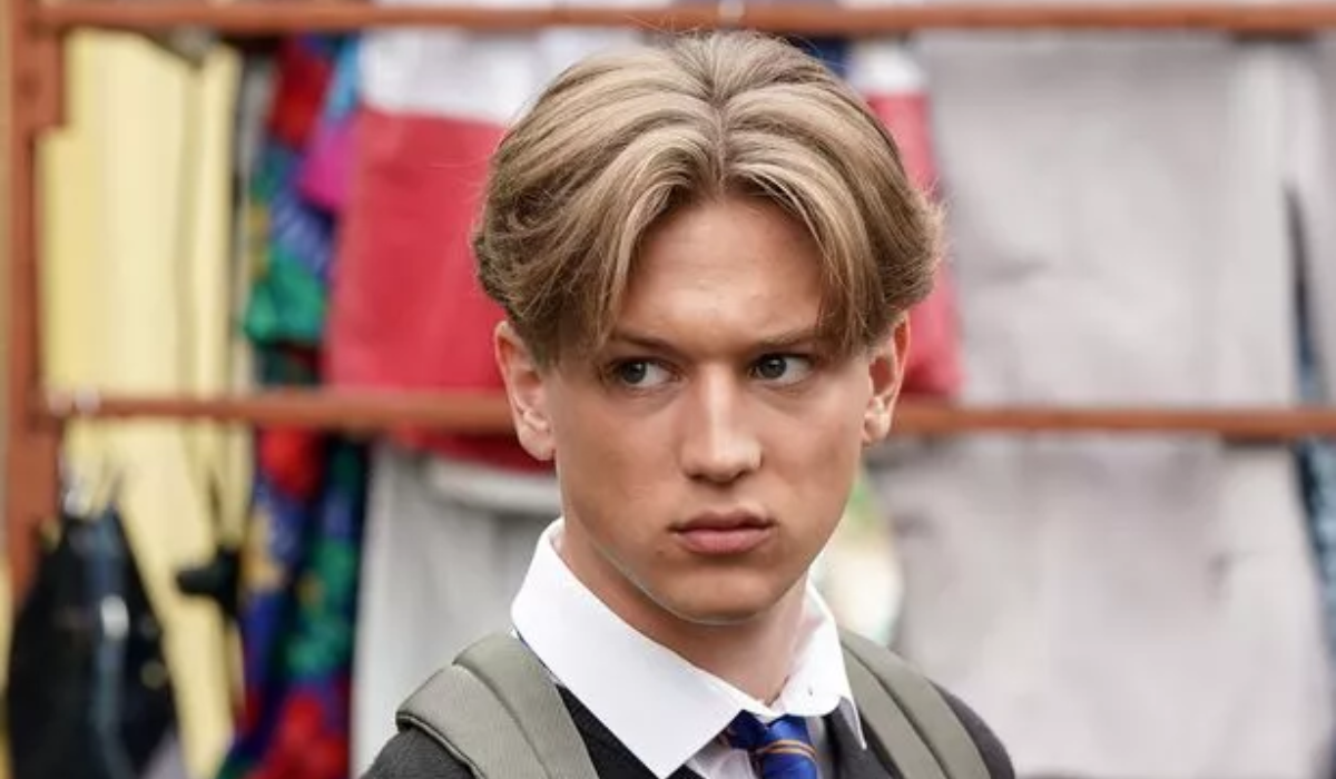 EastEnders-Max Murray