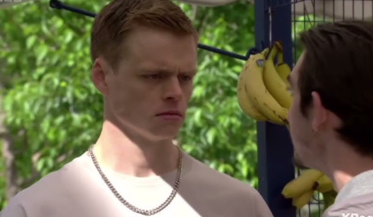 EastEnders-Oscar Branning & Mike