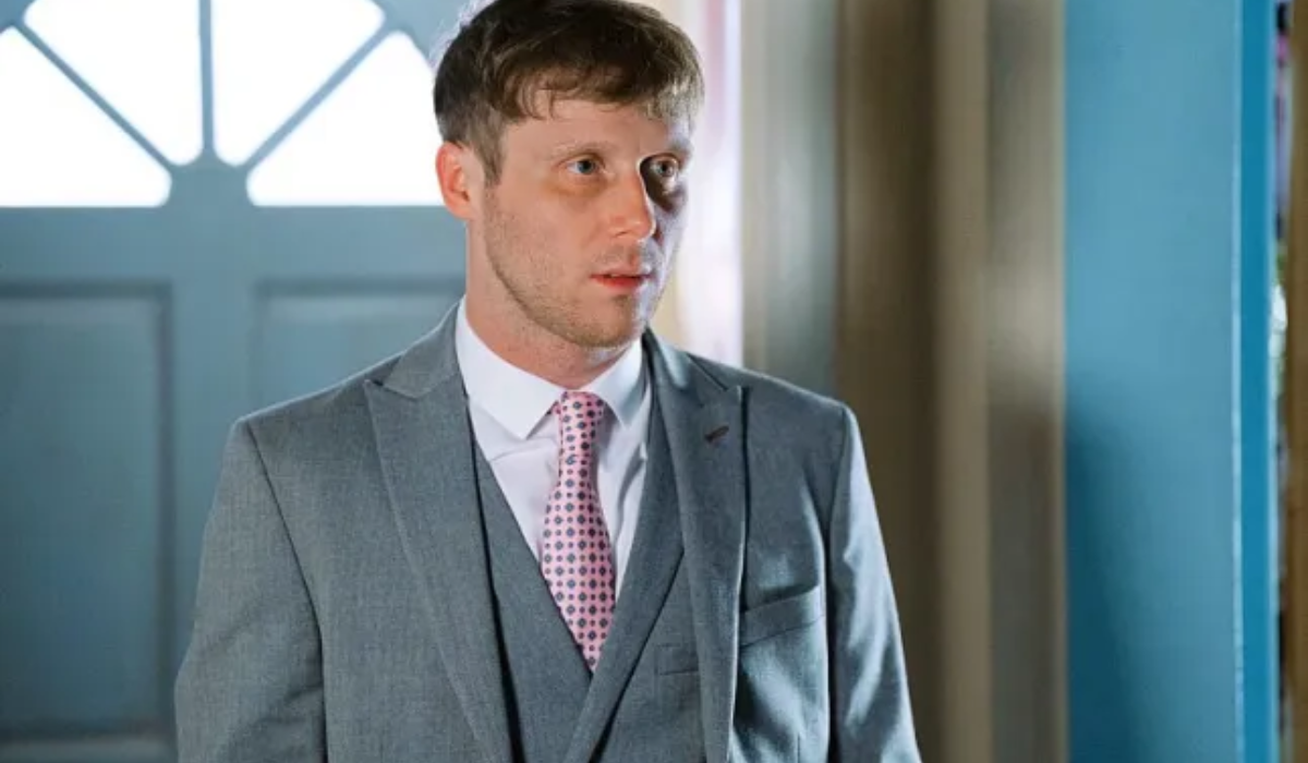 EastEnders-Jamie Borthwick