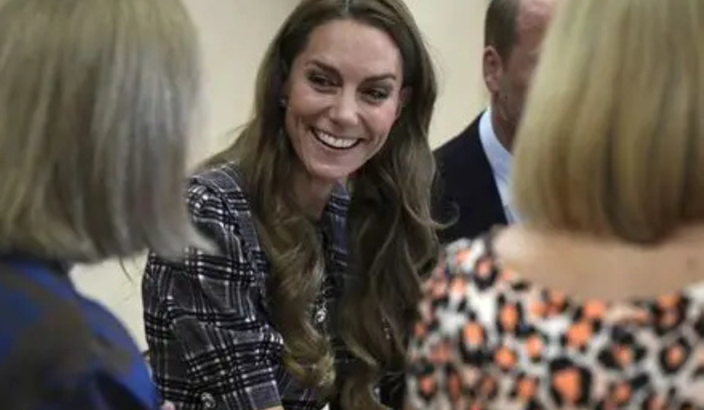 Royal News: She turned her hair dark