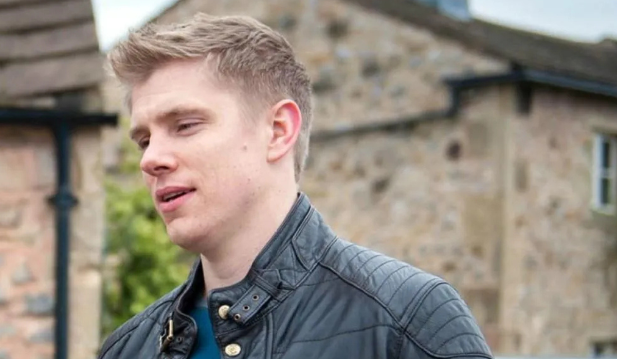 Emmerdale: What will he do?