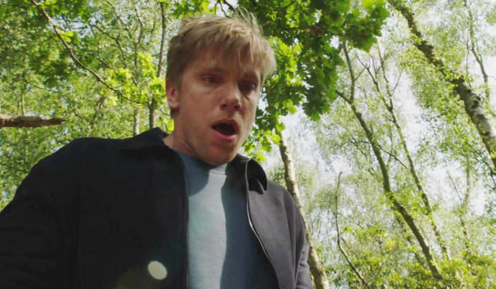 Emmerdale: Robert is shocked