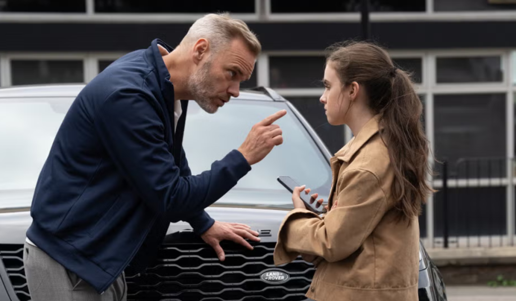Emmerdale: Ray is manipulative