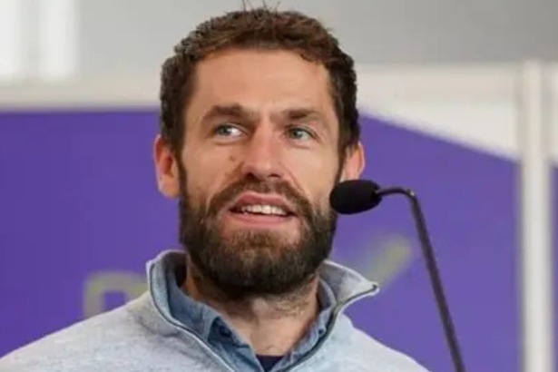 Emmerdale: Kelvin praises