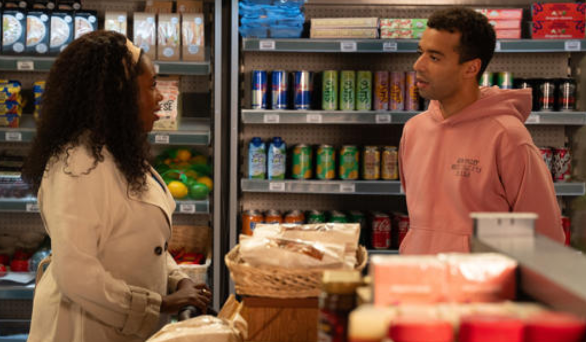 Coronation Street: What is Ollie upto?