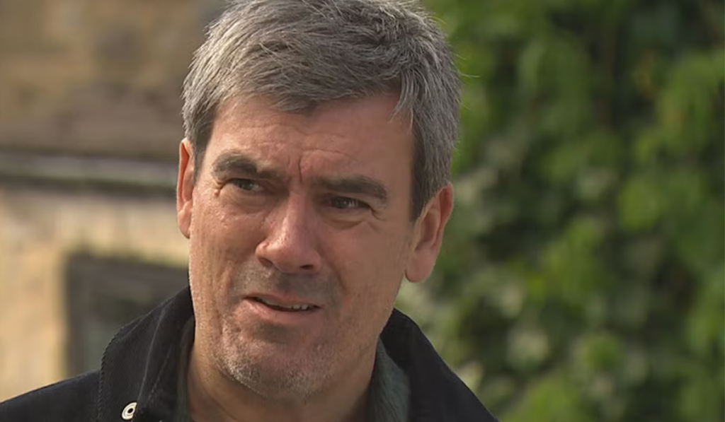Emmerdale: Cain helped John