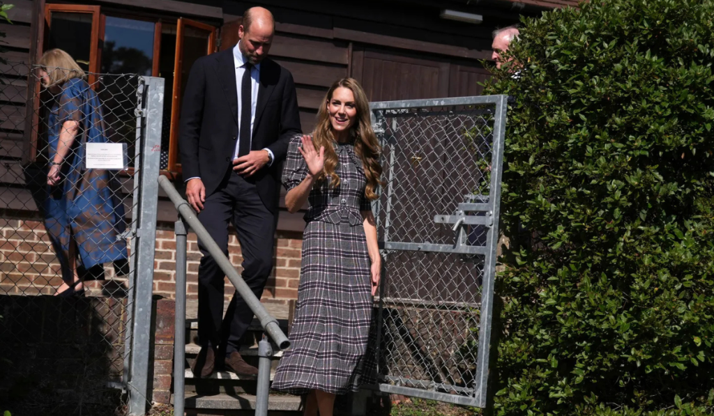 Royal News: Kate also arrives