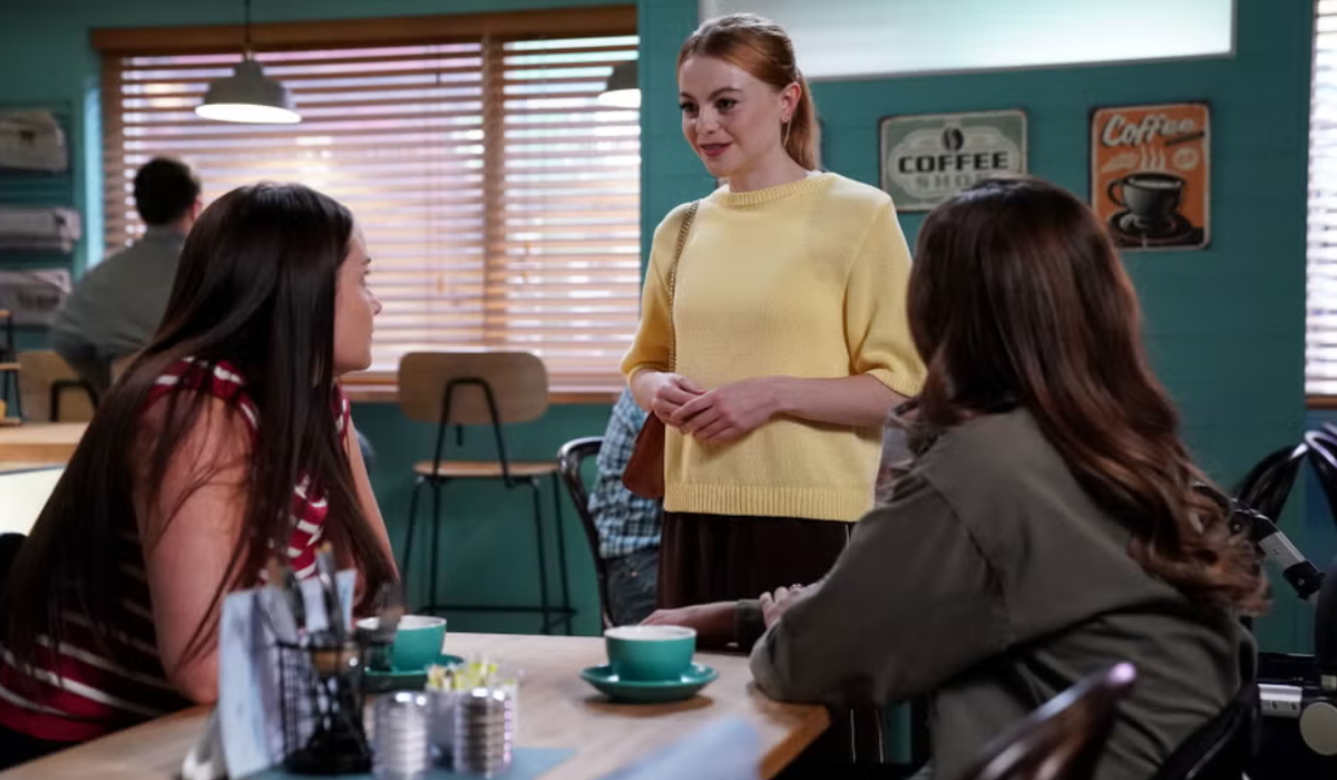 EastEnders: Demi & Lauren
