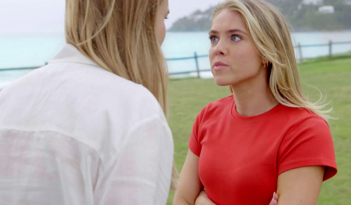 Home and Away: Lacey & Jo