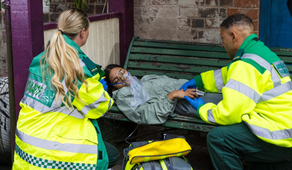 Coronation Street: Asha commits suicide