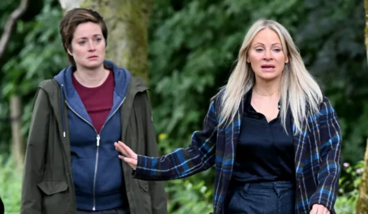 Lisa rejects Becky: Coronation Street