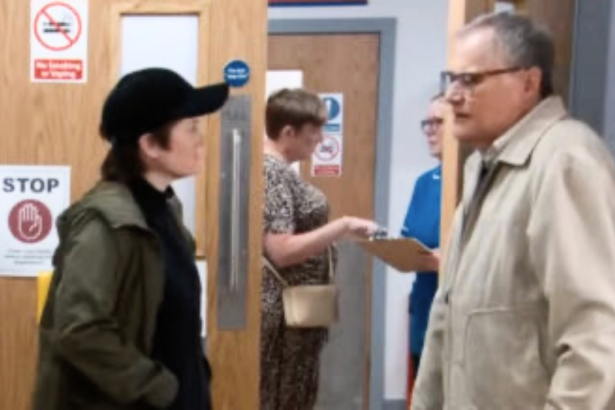 Coronation Street: Roy meets Becky