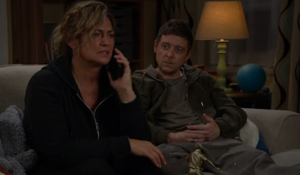 Emmerdale: Moira is worried